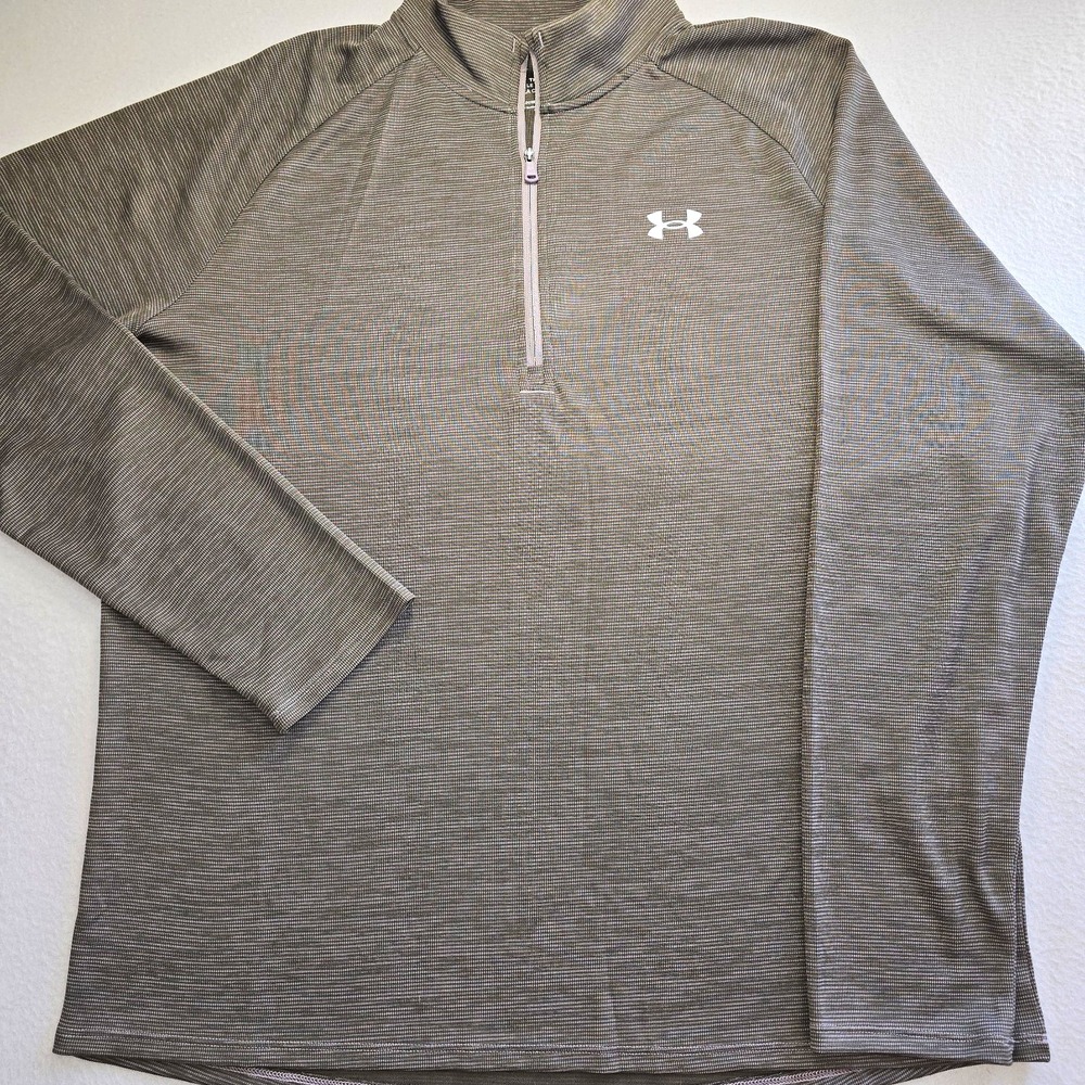 Under Armour Men L Tech Textured Half Zip Pullover Gray Gorpcore Gym Activewear.
